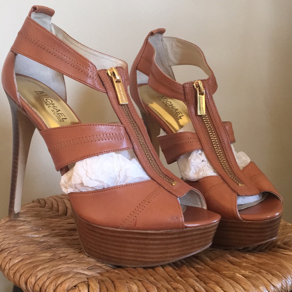Michael Kors Heel